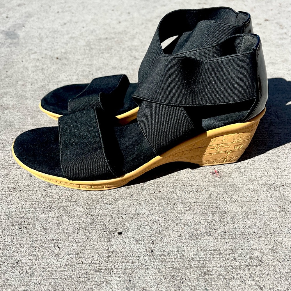 Sz 6 Strappy Black Heeled Sandals, Worn Only Once